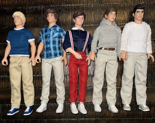 Set bambola one direction - set,